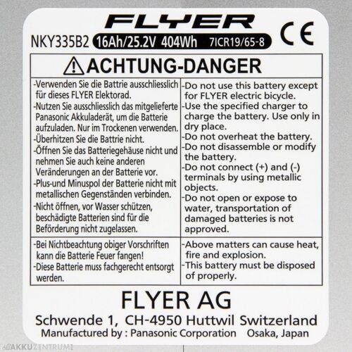 Warnhinweise auf Batterieetikett der Firma Flyer AG für Panasonic E-Bike Akku. Warnhinweise auf Batterieetikett der Firma Flyer AG für Panasonic E-Bike Akku.