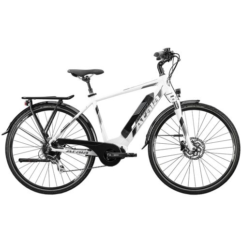Weißes E-Bike mit Schutzblechen, Gepäckträger und Scheibenbremsen.