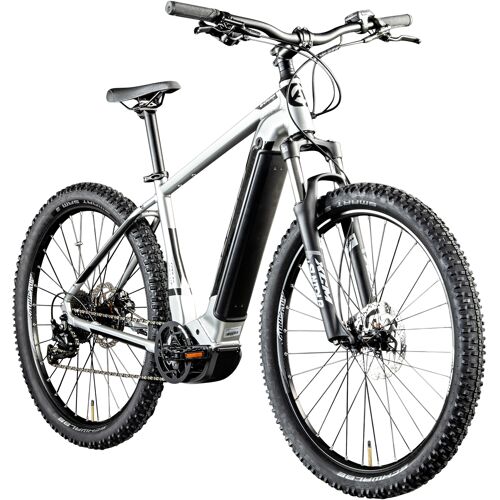 Schwarzes und silbernes E-Bike mit robustem Rahmen und grobstolligen Reifen.