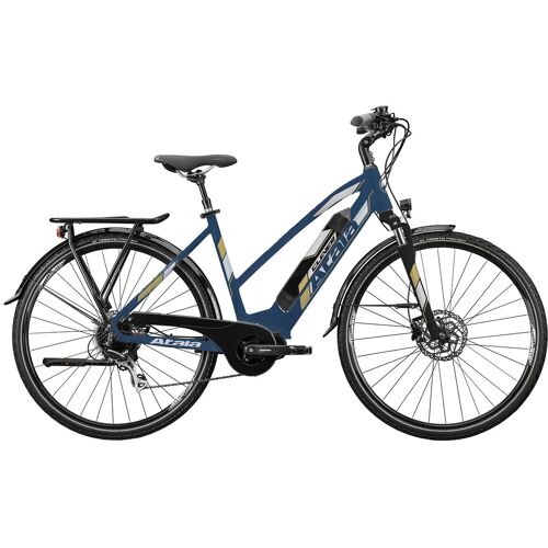 Blaues E-Bike mit Gepäckträger und Schutzblechen auf weißem Hintergrund.