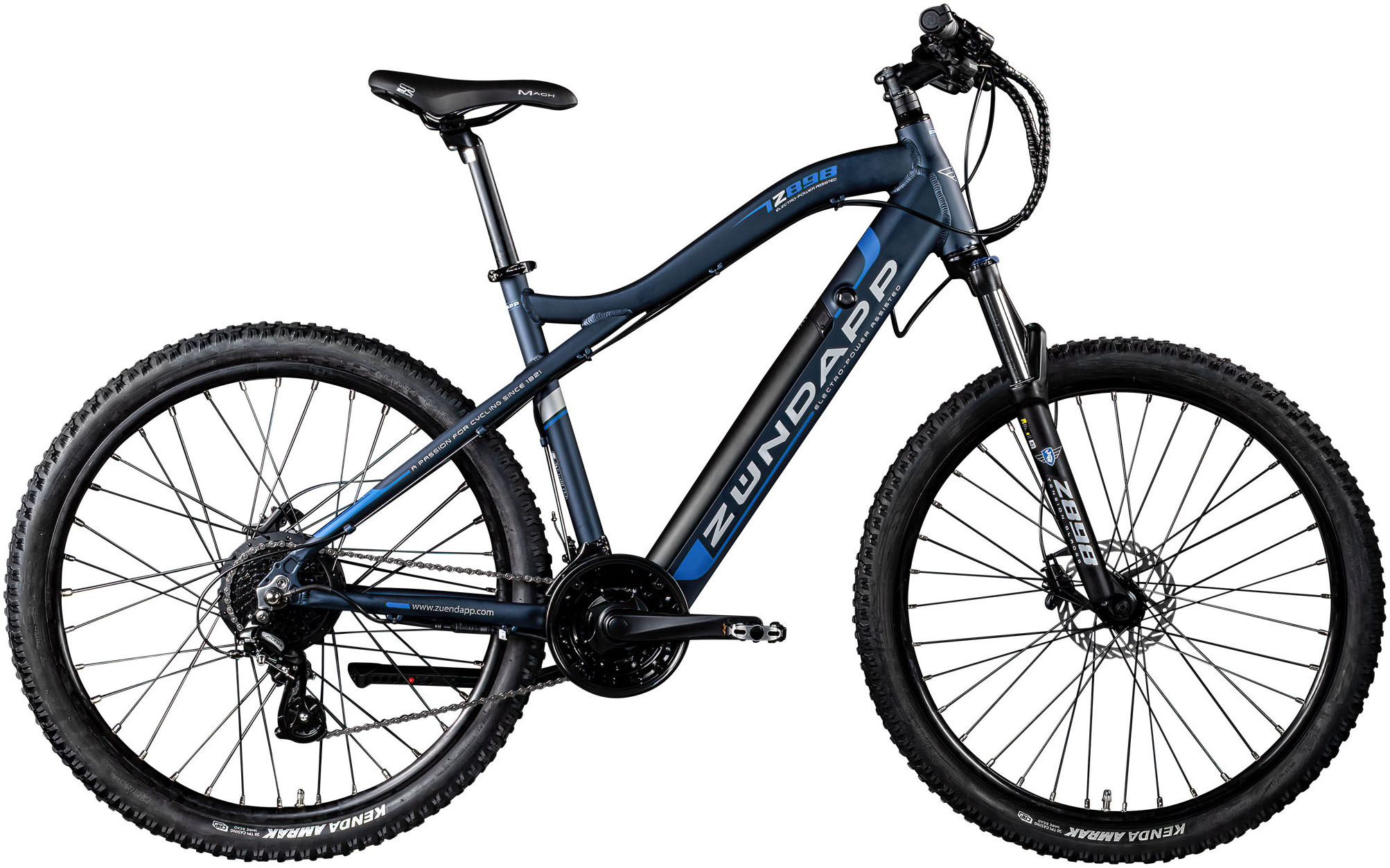 Blaues Mountainbike mit robusten Reifen und Scheibenbremsen, seitliche Ansicht.