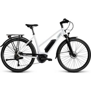 Weißes E-Bike mit Gepäckträger und schwarzem Akku auf weißem Hintergrund.