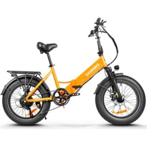 Gelbes Elektrofahrrad mit dicken Reifen und Hinterradgepäckträger.