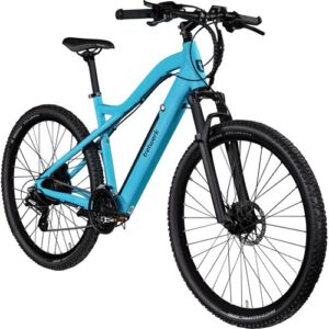 Blaues Mountainbike mit schwarzen Reifen und Scheibenbremsen auf weißem Hintergrund.