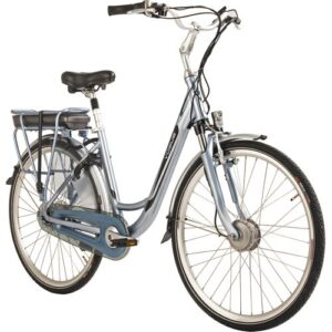 Blaues E-Bike mit tiefem Einstieg und Gepäckträger, seitlich fotografiert
