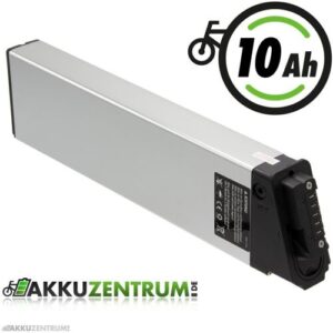 Silberner 10Ah E-Bike-Akku mit schwarzem Anschluss und Akkuzentrum-Logo.