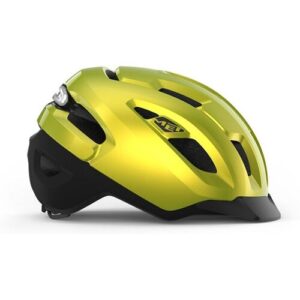 Gelber Fahrradhelm mit Belüftungsöffnungen und Logo auf der Seite.