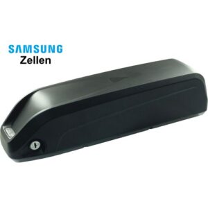 Schwarzer E-Bike-Akku mit Samsung-Zellen auf weißem Hintergrund.